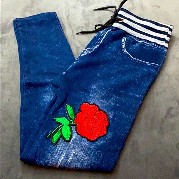 Jetty’s - Picture 4 of 7